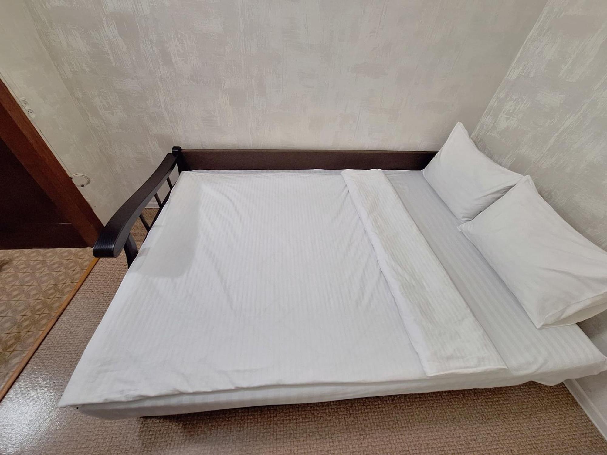 4 Ліжка З Балконом Документи Для Відряджень Мережа Alex Apartments Безконтатне Заселення 24-7 Poltava Kültér fotó